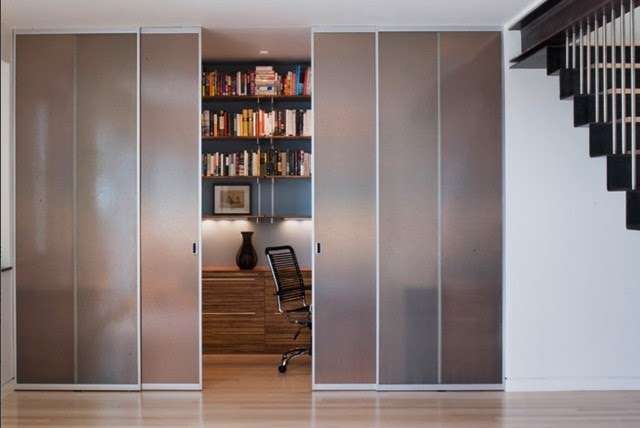 Как выбрать раздвижные перегородки из стекла