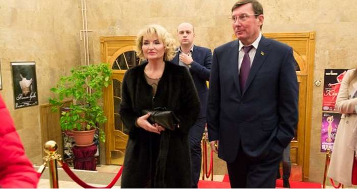 Вигнання бісів: Зеленський підтримав звільнення Луценка