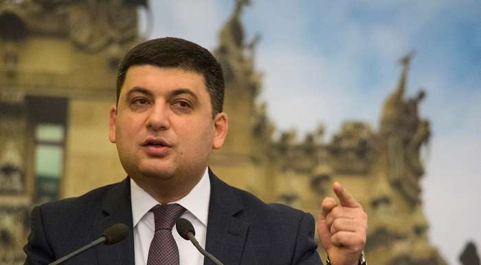 Гройсман відзвітував про відновлення життєдіяльності Авдіївки