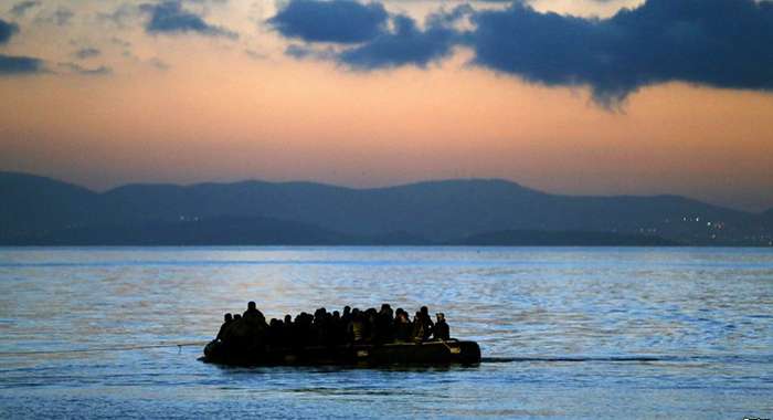 Возле Греции утонуло 14 мигрантов, 3 сумели выжить