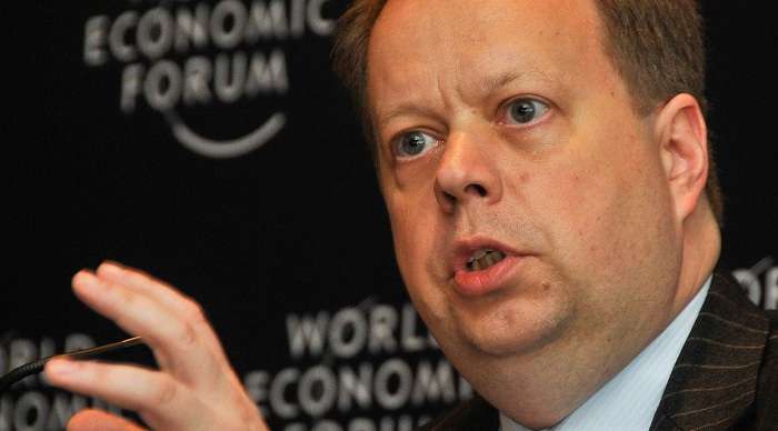 В первый в мире центр по производству батарей с искусственным интеллектом пригласили коррупционера