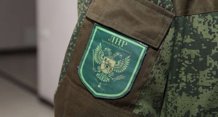 В Брянке командир подразделения покалечил двух пьяных боевиков «ЛНР»