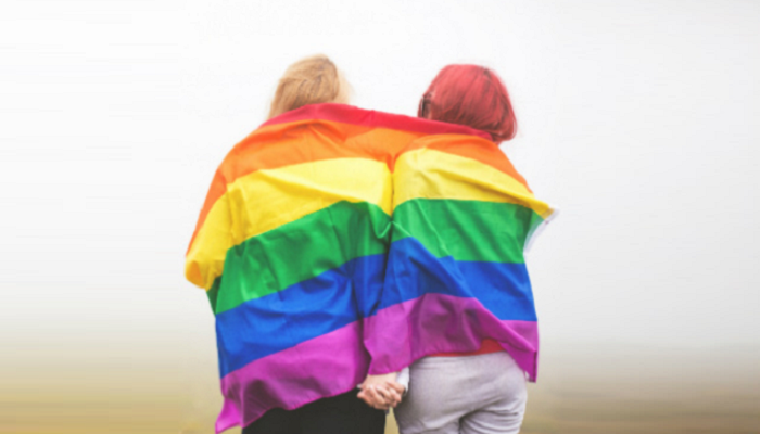 В Польше впервые зарегистрировали ребенка нетрадиционной пары