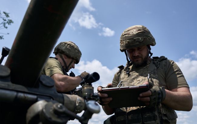 Військові на танку
