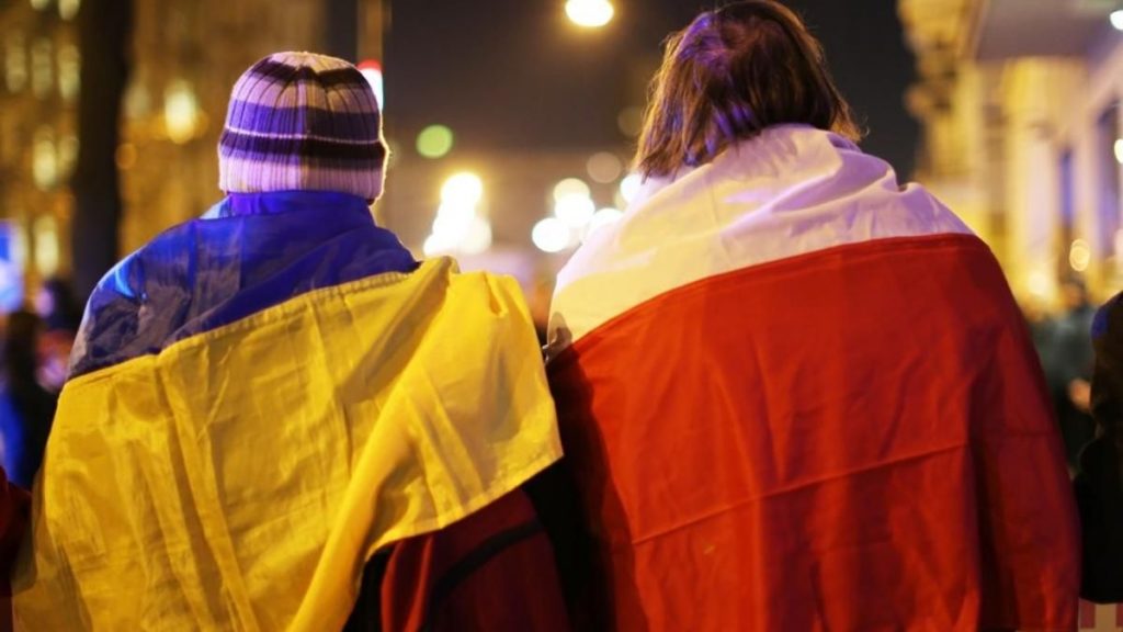 У Польщі почнуться нові перевірки для отримувачів допомоги 800+: що зміниться для українців з 2026 року У Польщі почнуться нові перевірки для отримувачів допомоги 800+: що зміниться для українців з 2026 року