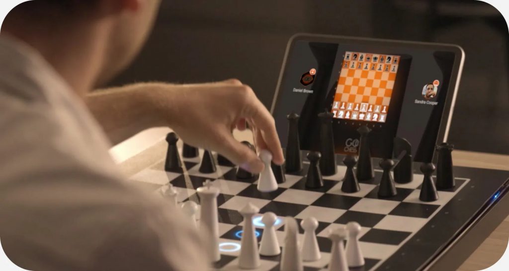 Американська компанія представила «чарівні» шахи в стилі Гаррі Поттера: як виглядає новий набір GoChess Wizard від Particula