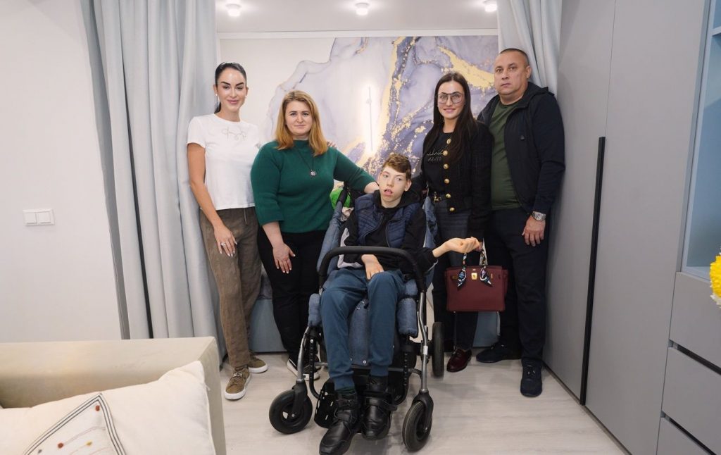 Вийшов новий сезон «Право на комфорт»: де дивитися перший випуск та як подати заявку на участь в проєкті