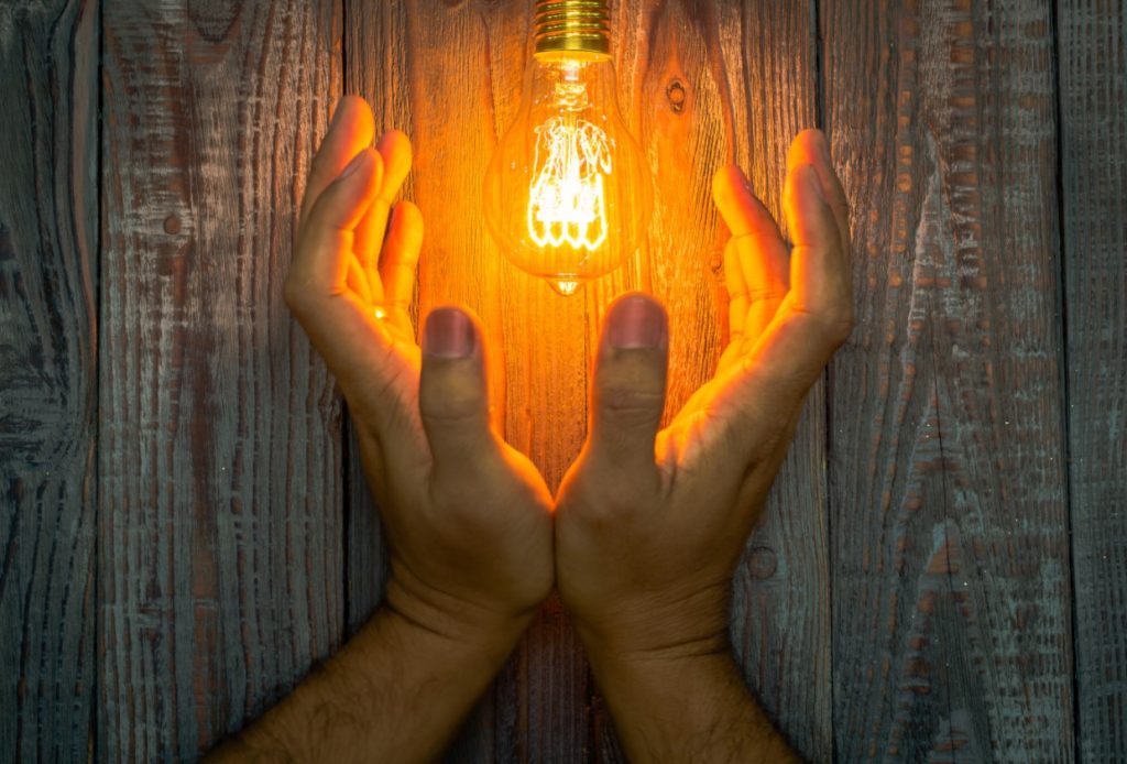 Як подати заявку на СвітлоДім: строки, умови та що підготувати заздалегідь Як подати заявку на СвітлоДім: строки, умови та що підготувати заздалегідь