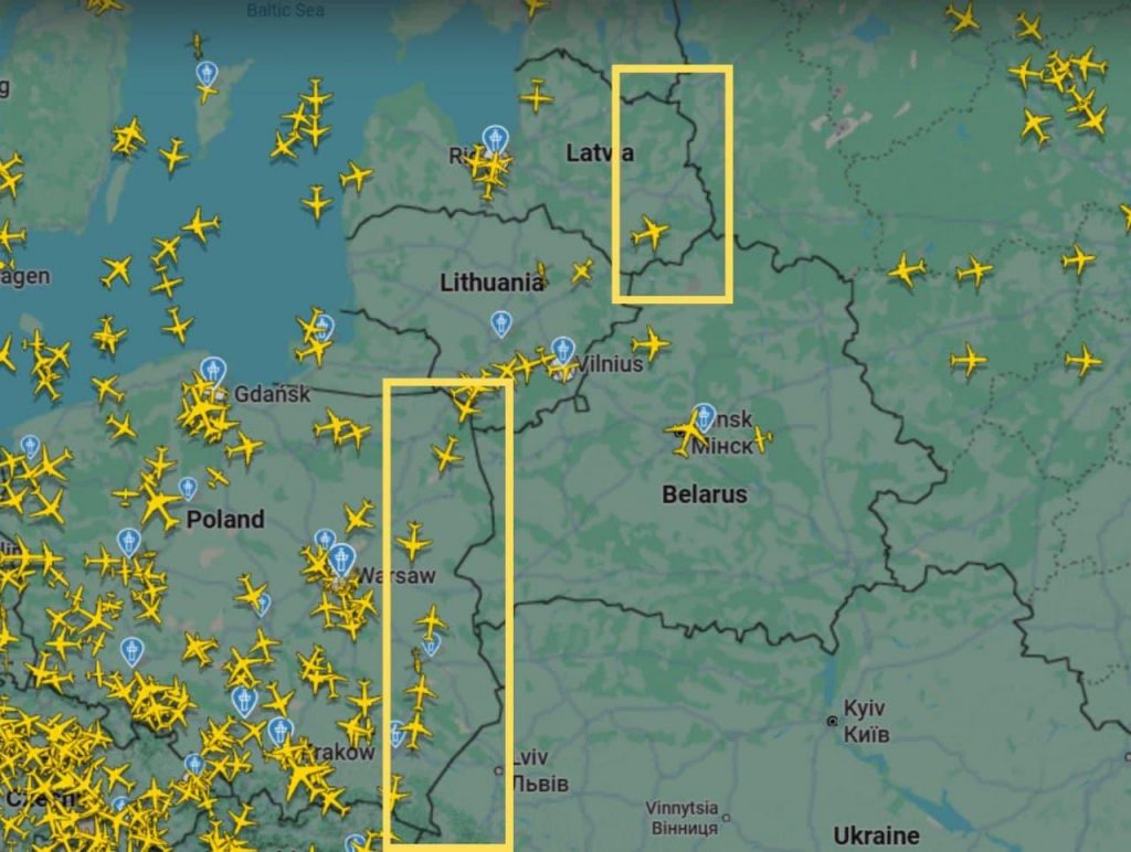 Чому Польща закриває небо над Україною та Білоруссю: скільки триватиме обмеження та як зміняться маршрути літаків в Європі