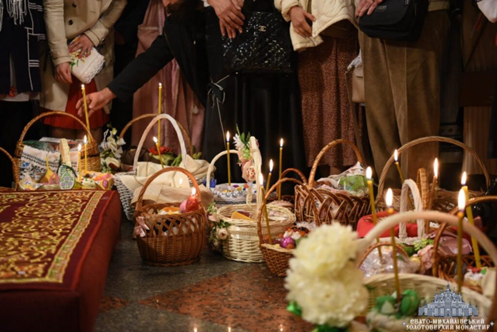 Де святити паску у Львові на Великдень 2026: розклад по головних храмах