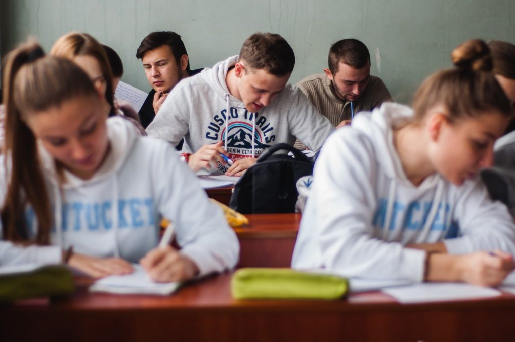 Як вступити до магістратури й аспірантури у 2026 році: всі етапи покроково