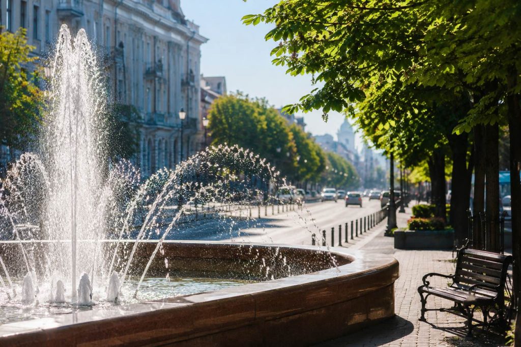 Спека накриє Україну 27–28 червня: прогноз погоди по регіонах і великих містах