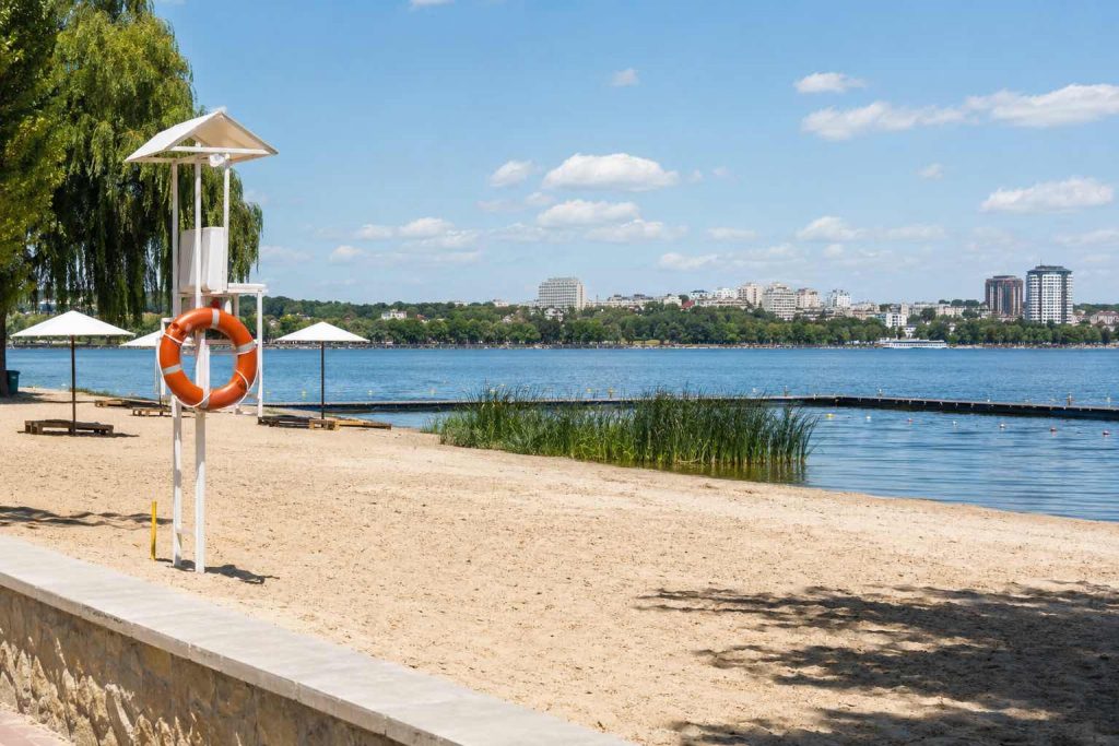 Пляжі Тернополя 2026: де можна купатися, які місця відкриті та що перевірити перед відпочинком