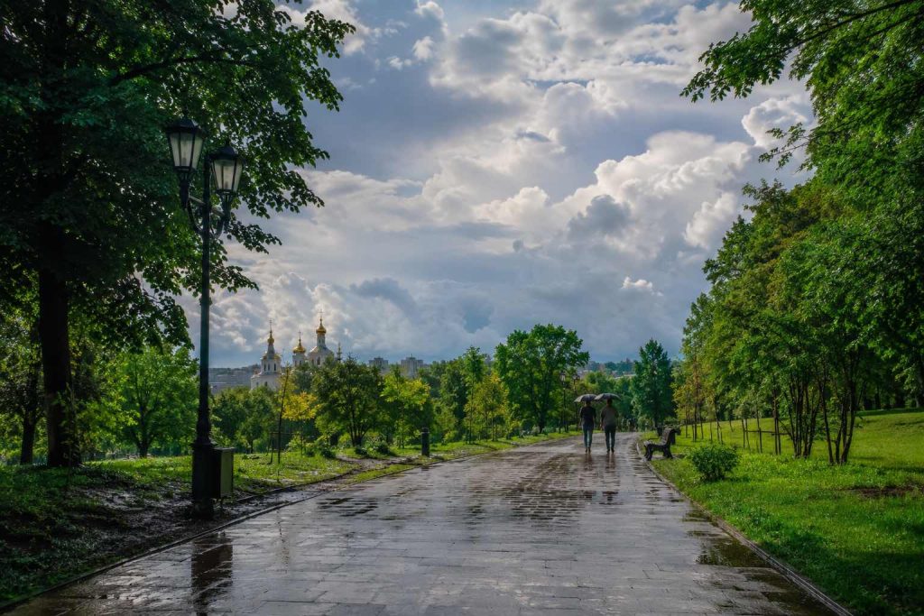 Коли спаде спека в Україні: детальний прогноз погоди на 3–5 липня