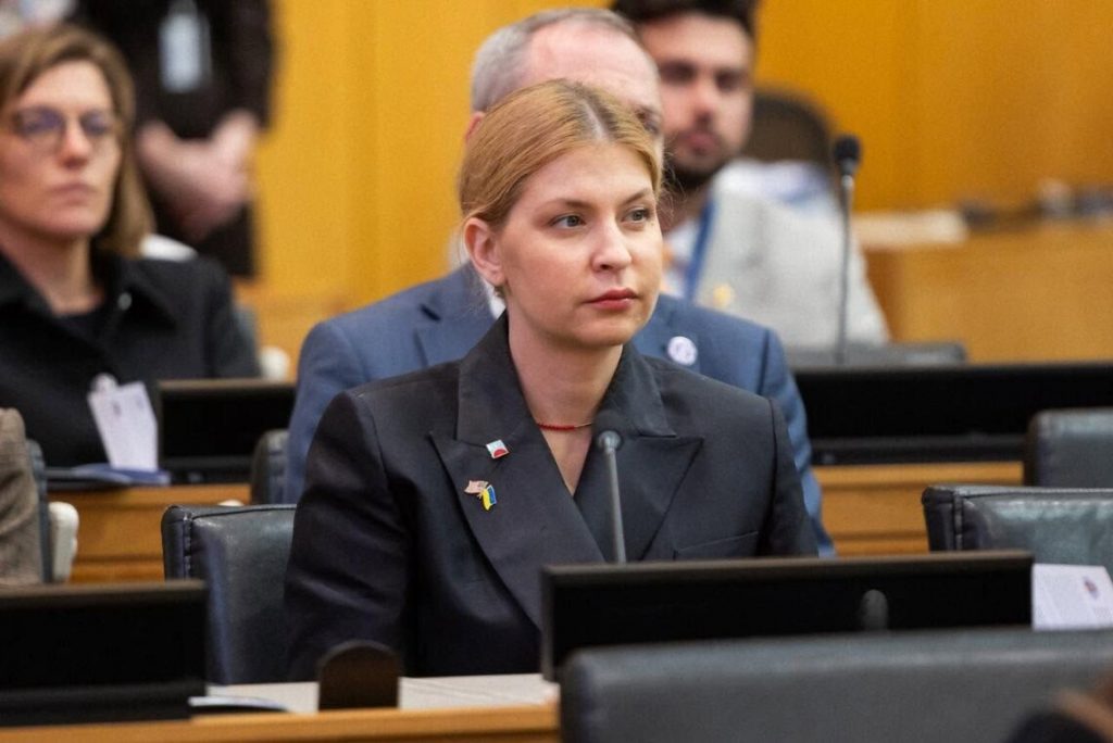 НАБУ і САП вручили підозру Стефанішиній: у чому підозрюють експосолку та що вирішив ВАКС