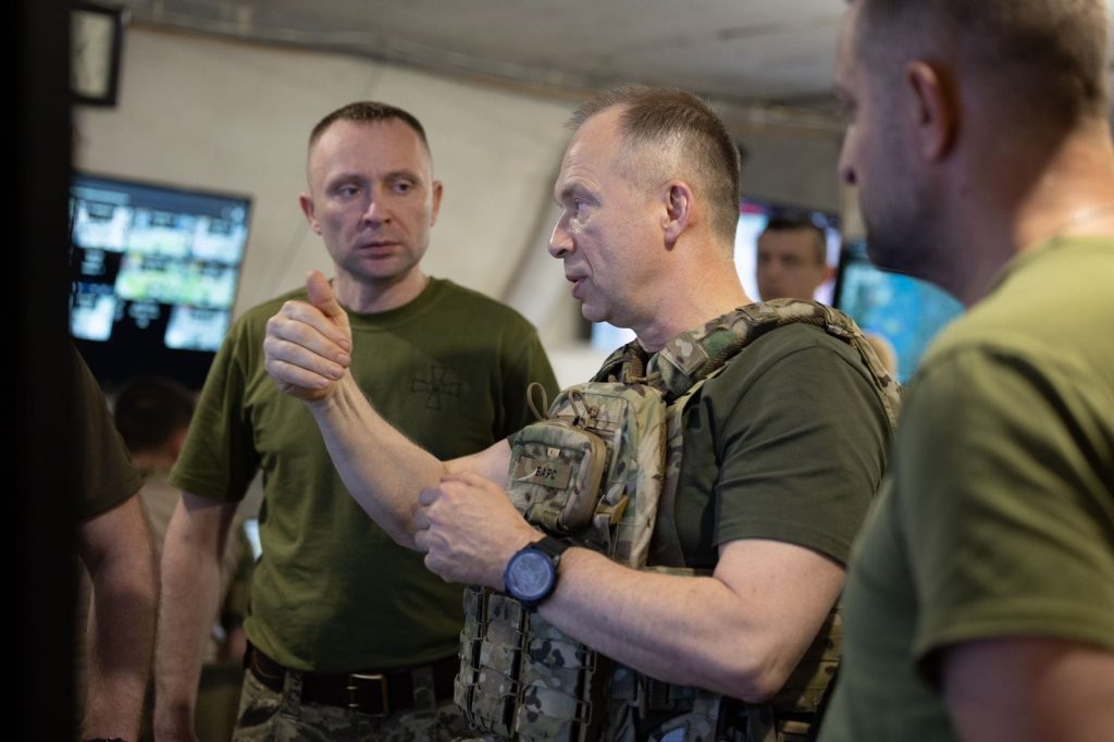 Драпатий переформатовує ЗСУ: що сталося з 7-м корпусом, кого звільнили та який «план війни» передали РНБО
